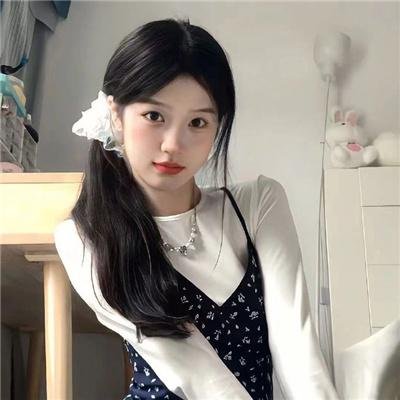 小镇幽浮